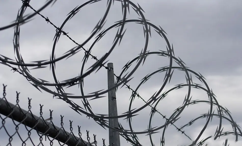 razor wire